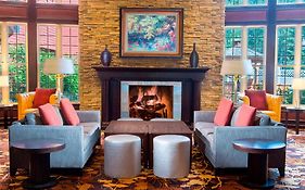 Courtyard Marriott Lake Placid 3*